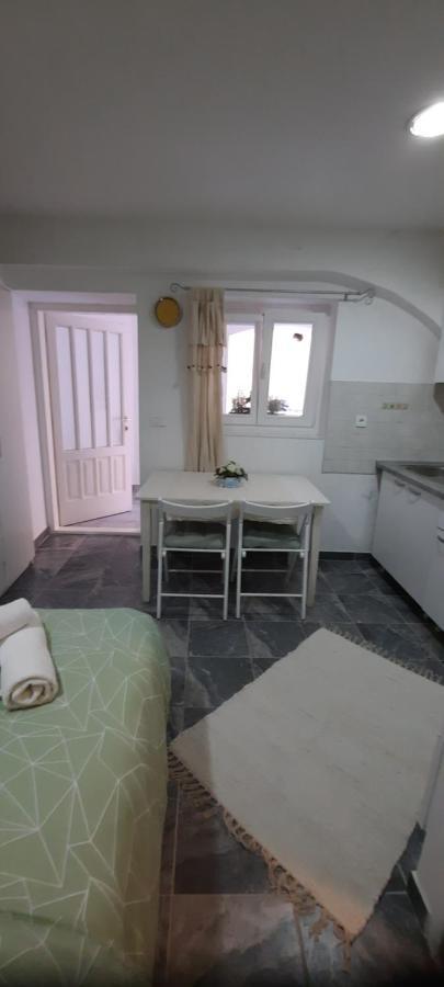 Studio Apartman Centar Varaždin Exterior foto