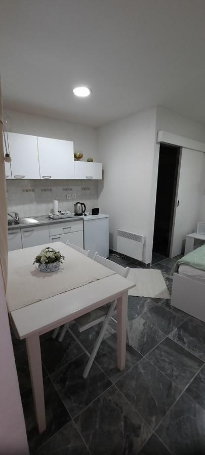Studio Apartman Centar Varaždin Exterior foto